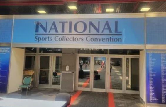 How to Sell Your Cards at The National Sports Collectors Convention